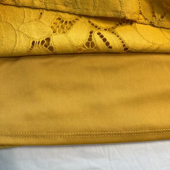 Monteau Los Angeles Fully Lined Lace Dress Mustard Yellow Size Small EUC - Picture 7 of 10